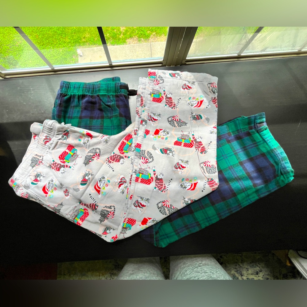 Bundle of 2 pair of Old Navy 100% cotton pajama pants Adult Women Large